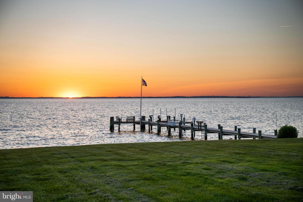 CHESAPEAKE BAY WATERFRONT ESTATE ON 20 ACRES | 7328 KENT POINT ROAD