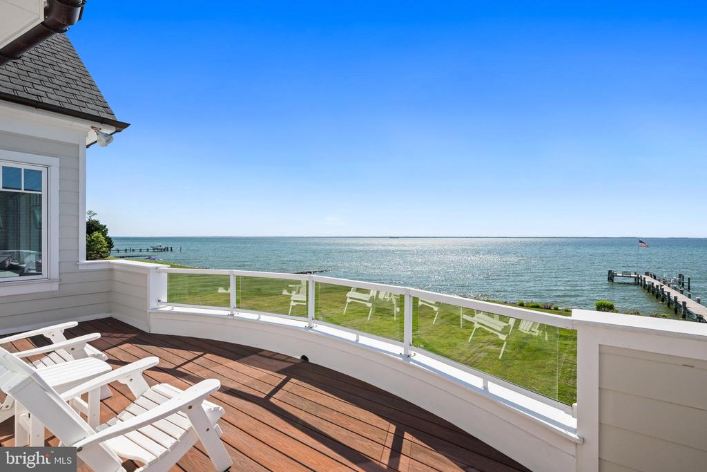 CHESAPEAKE BAY WATERFRONT ESTATE ON 20 ACRES | 7328 KENT POINT ROAD