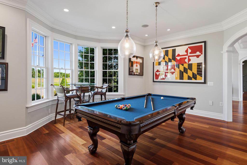 CHESAPEAKE BAY WATERFRONT ESTATE ON 20 ACRES | 7328 KENT POINT ROAD