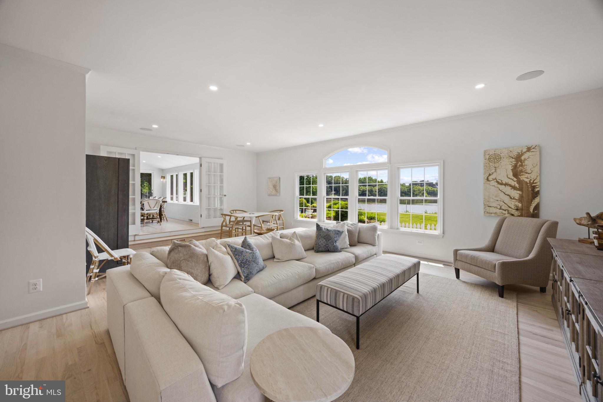 EASTERN SHORE WATERFRONT | 115 NW CREEK DRIVE