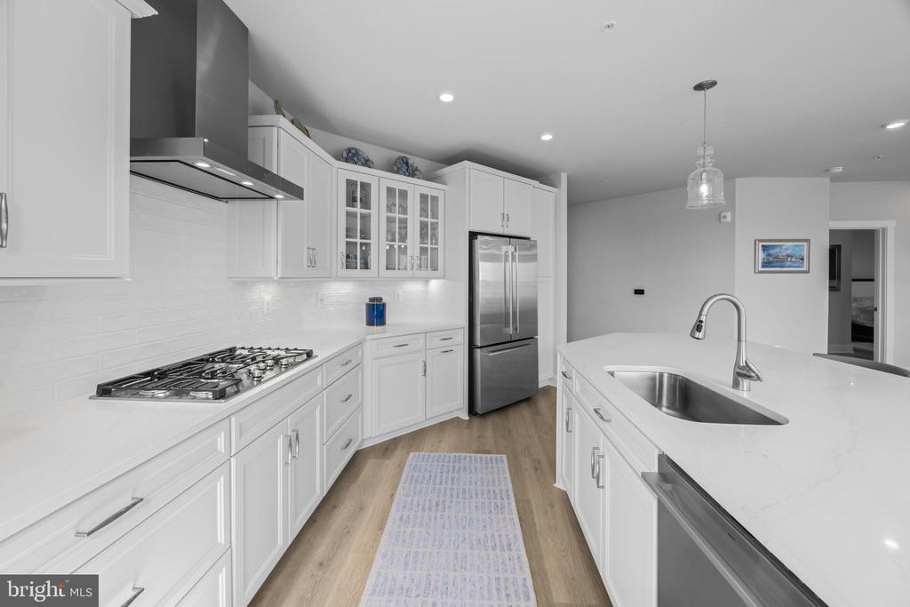 WATERFRONT LIVING ON KENT ISLAND | 201 SWITCHGRASS WAY Unit: 34