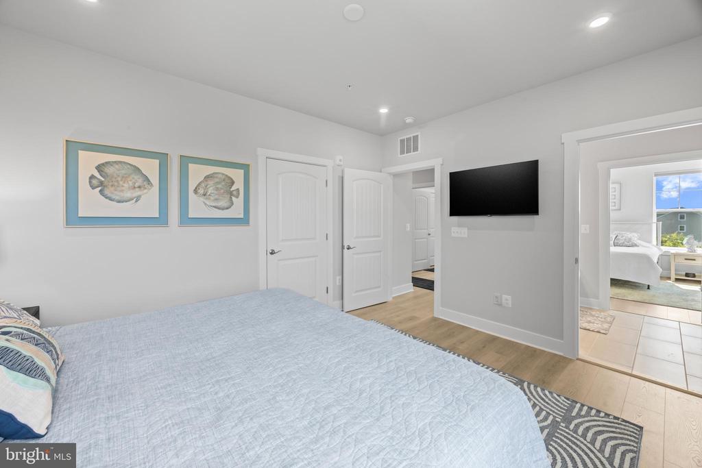 WATERFRONT LIVING ON KENT ISLAND | 201 SWITCHGRASS WAY Unit: 34