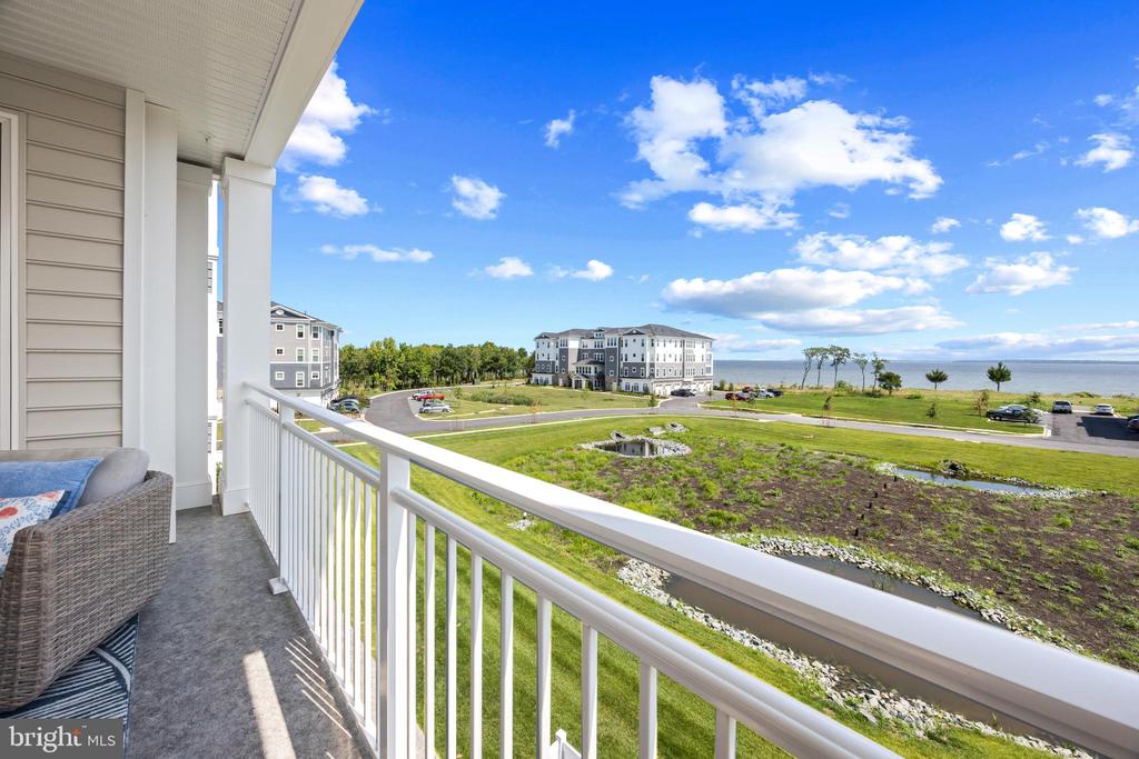 WATERFRONT LIVING ON KENT ISLAND | 201 SWITCHGRASS WAY Unit: 34