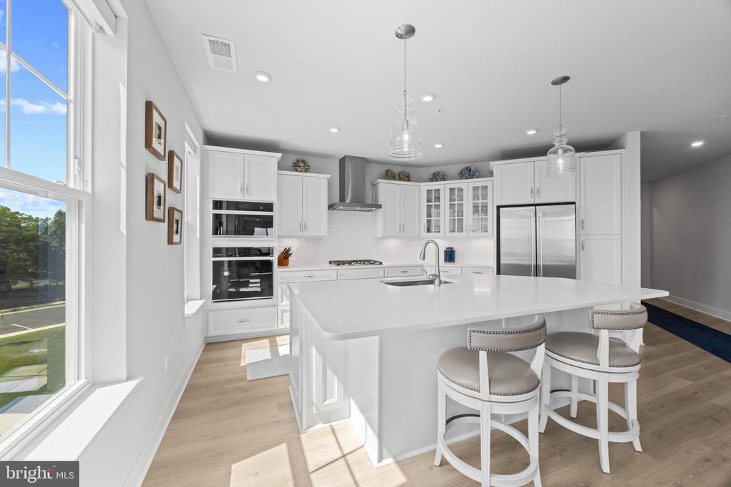 WATERFRONT LIVING ON KENT ISLAND | 201 SWITCHGRASS WAY Unit: 34