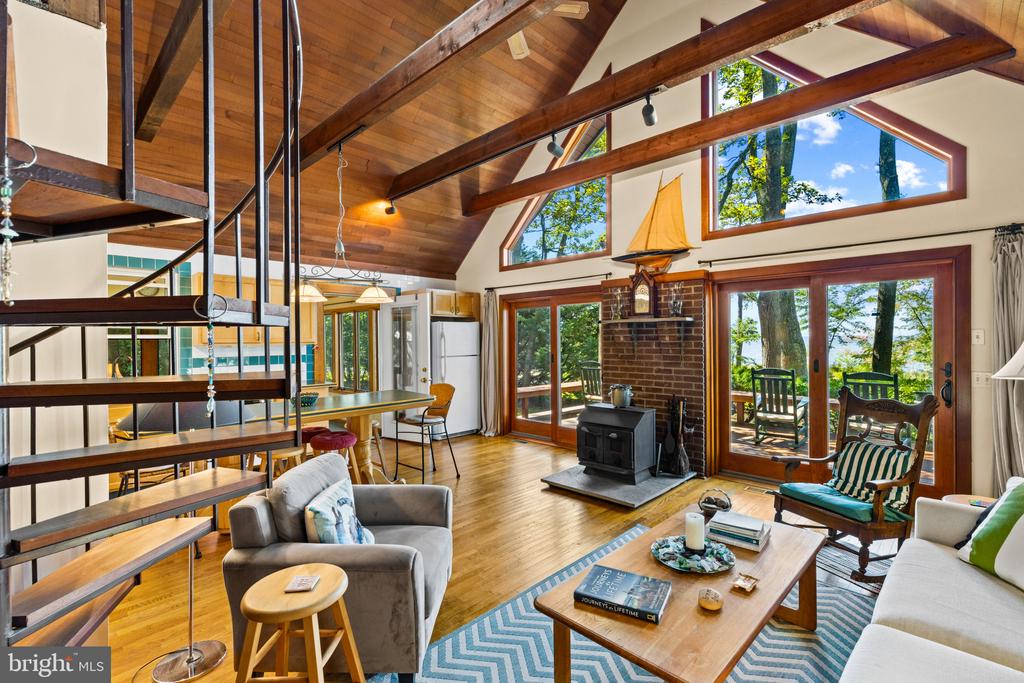 A WATER VIEW COTTAGE ON THE CHESAPEAKE BAY | 101 CHESAPEAKE BAY DRIVE