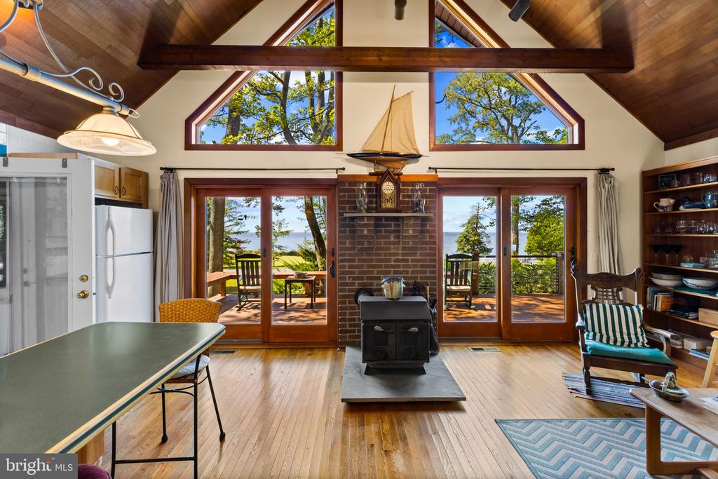 A WATER VIEW COTTAGE ON THE CHESAPEAKE BAY | 101 CHESAPEAKE BAY DRIVE