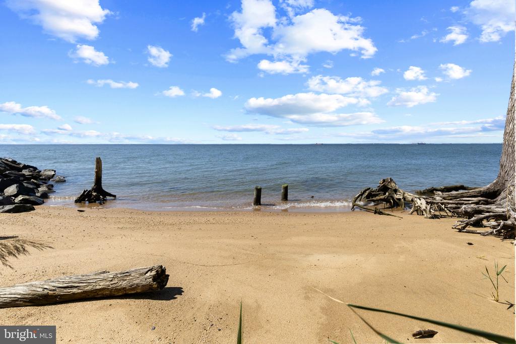 A WATER VIEW COTTAGE ON THE CHESAPEAKE BAY | 101 CHESAPEAKE BAY DRIVE