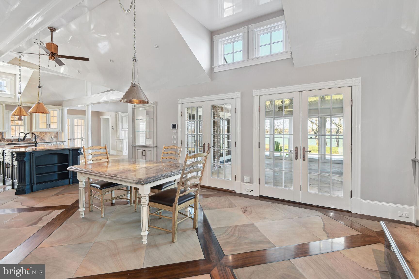 5808 Widgeon Point Ln