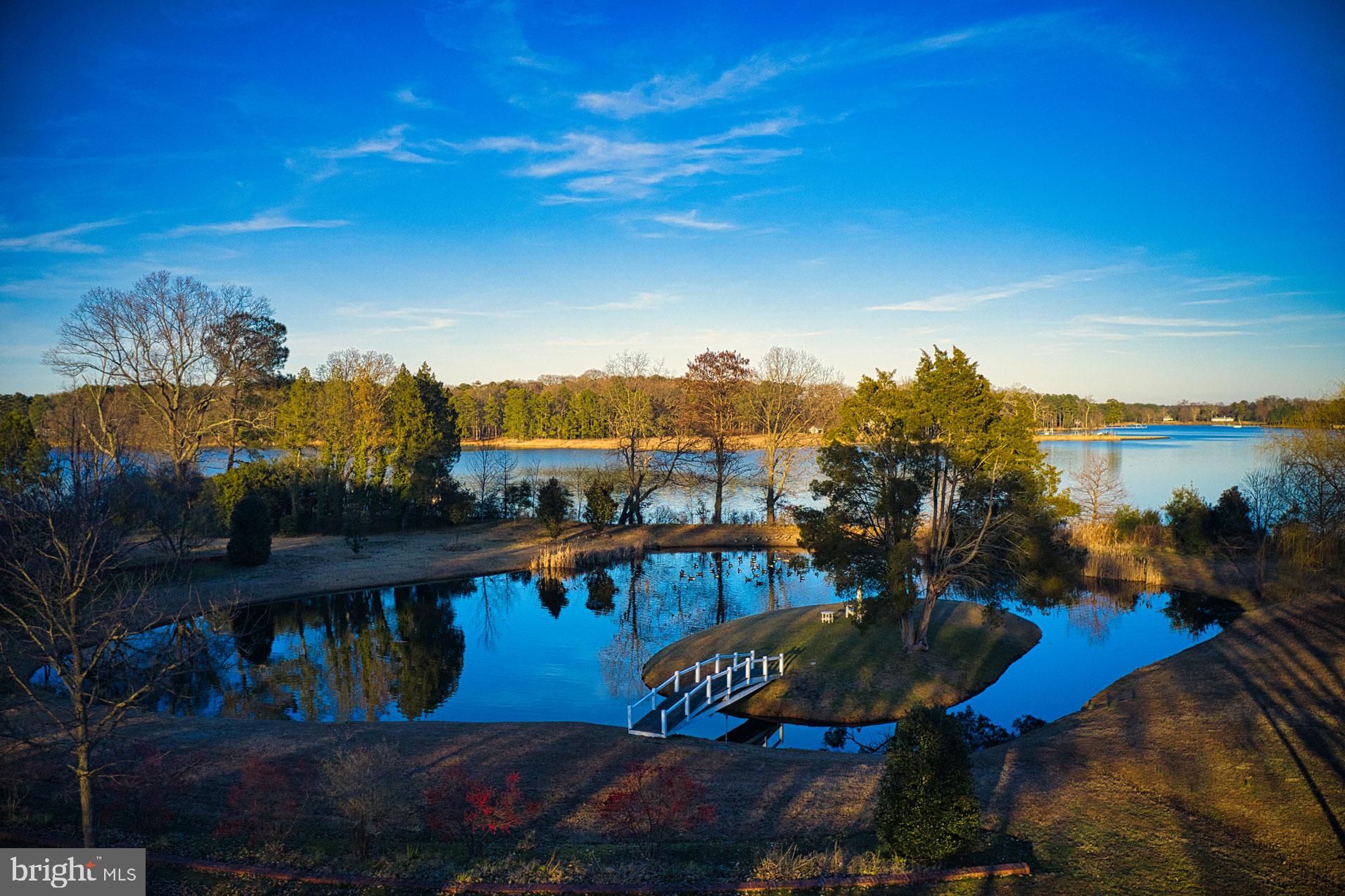 5808 Widgeon Point Ln