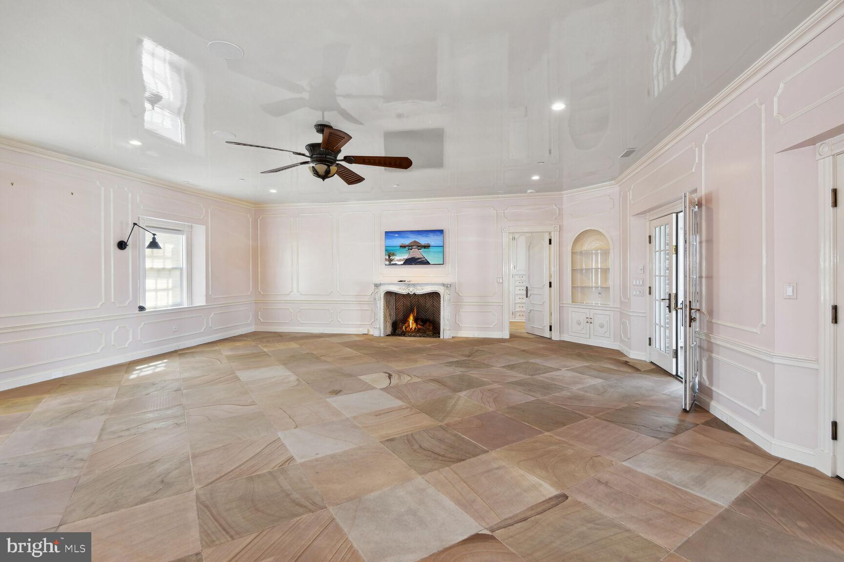 5808 Widgeon Point Ln