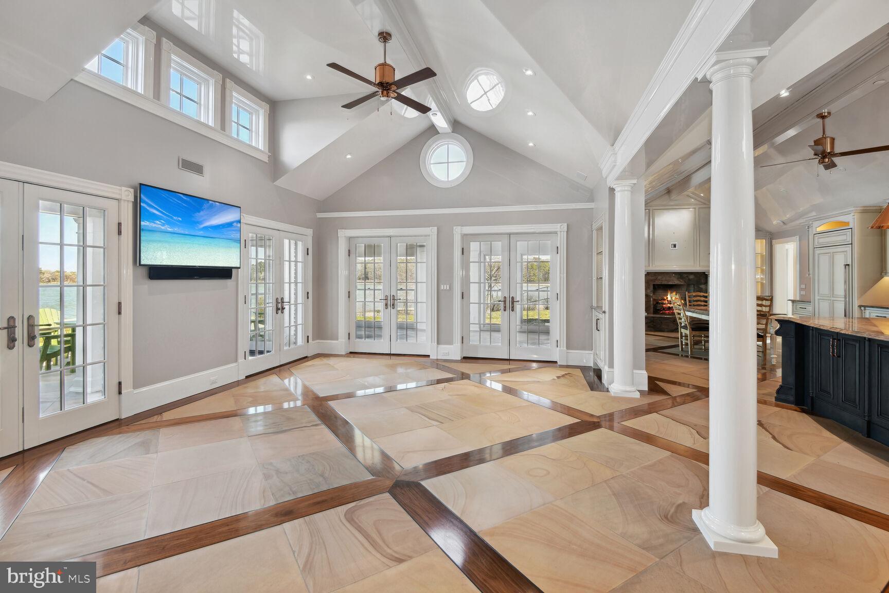 5808 Widgeon Point Ln