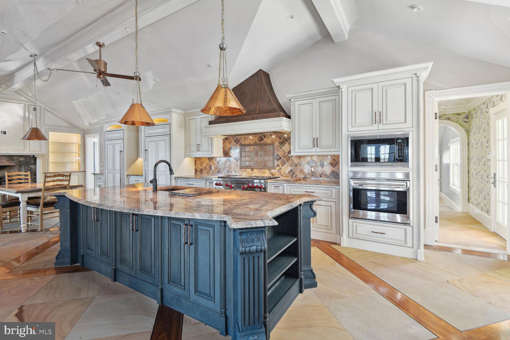 5808 Widgeon Point Ln