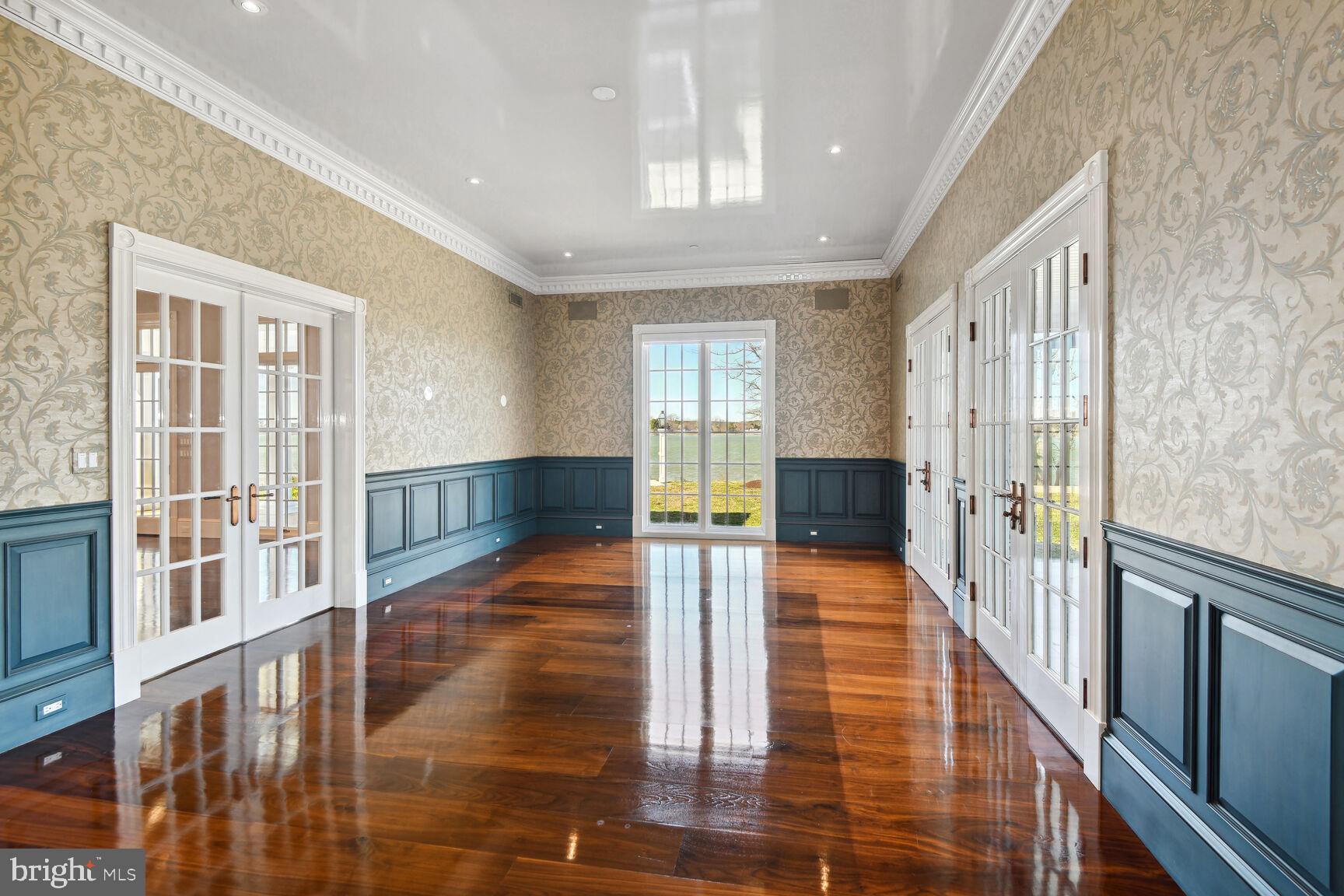 5808 Widgeon Point Ln