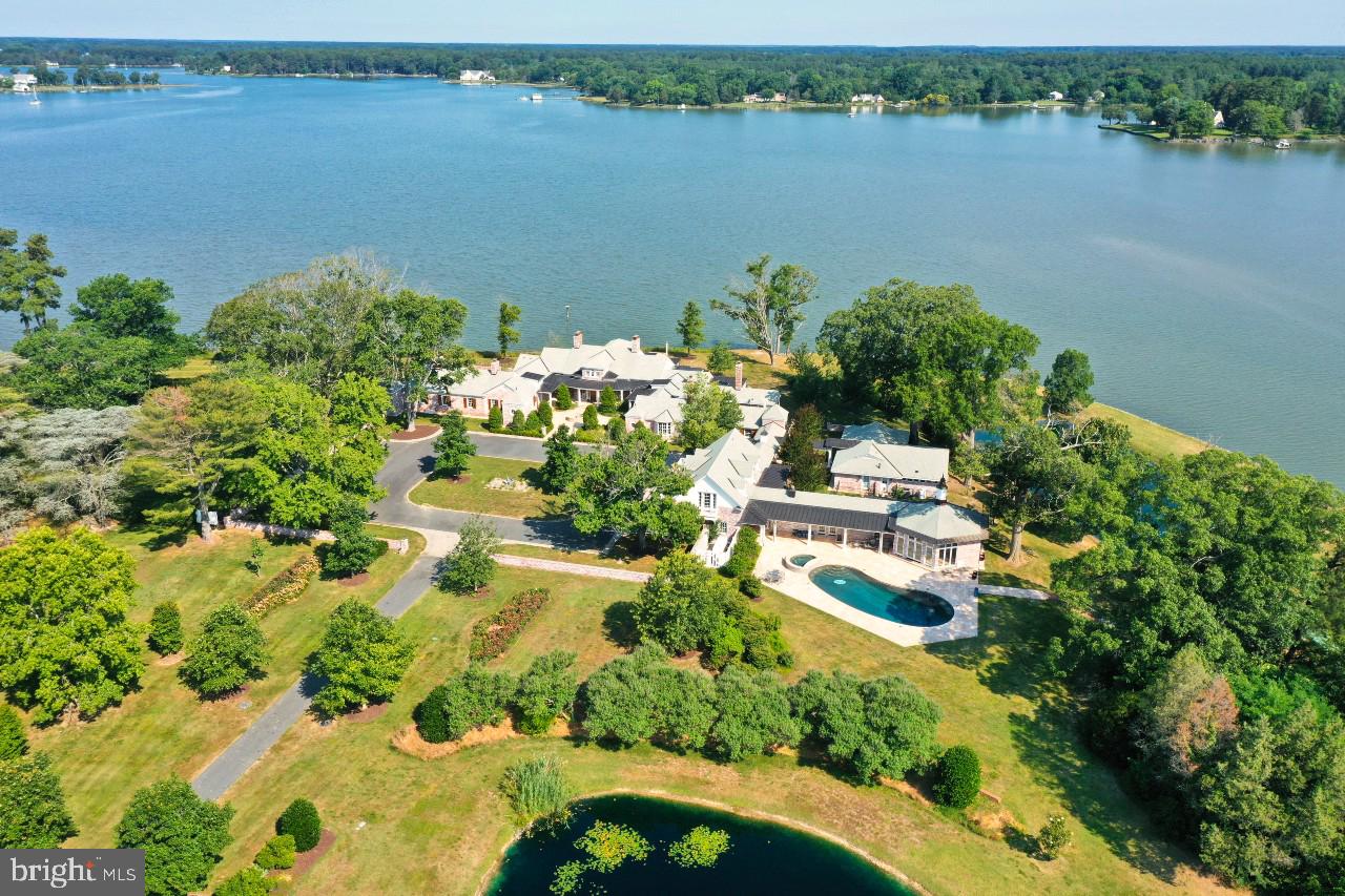 5808 Widgeon Point Ln