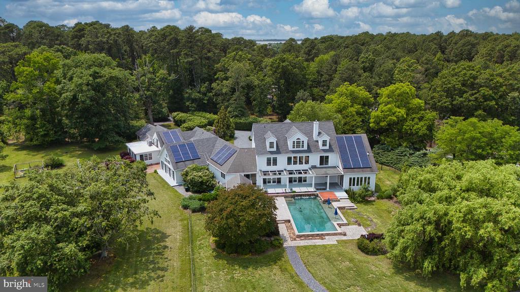 6153 Long Point Rd
