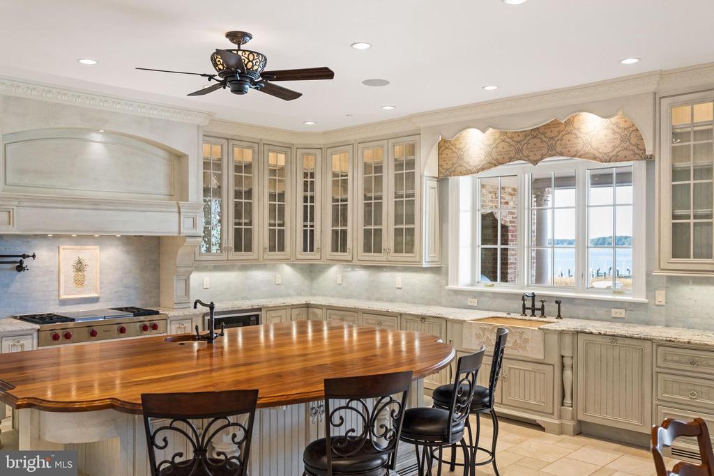 5369 MORGANS POINT DRIVE