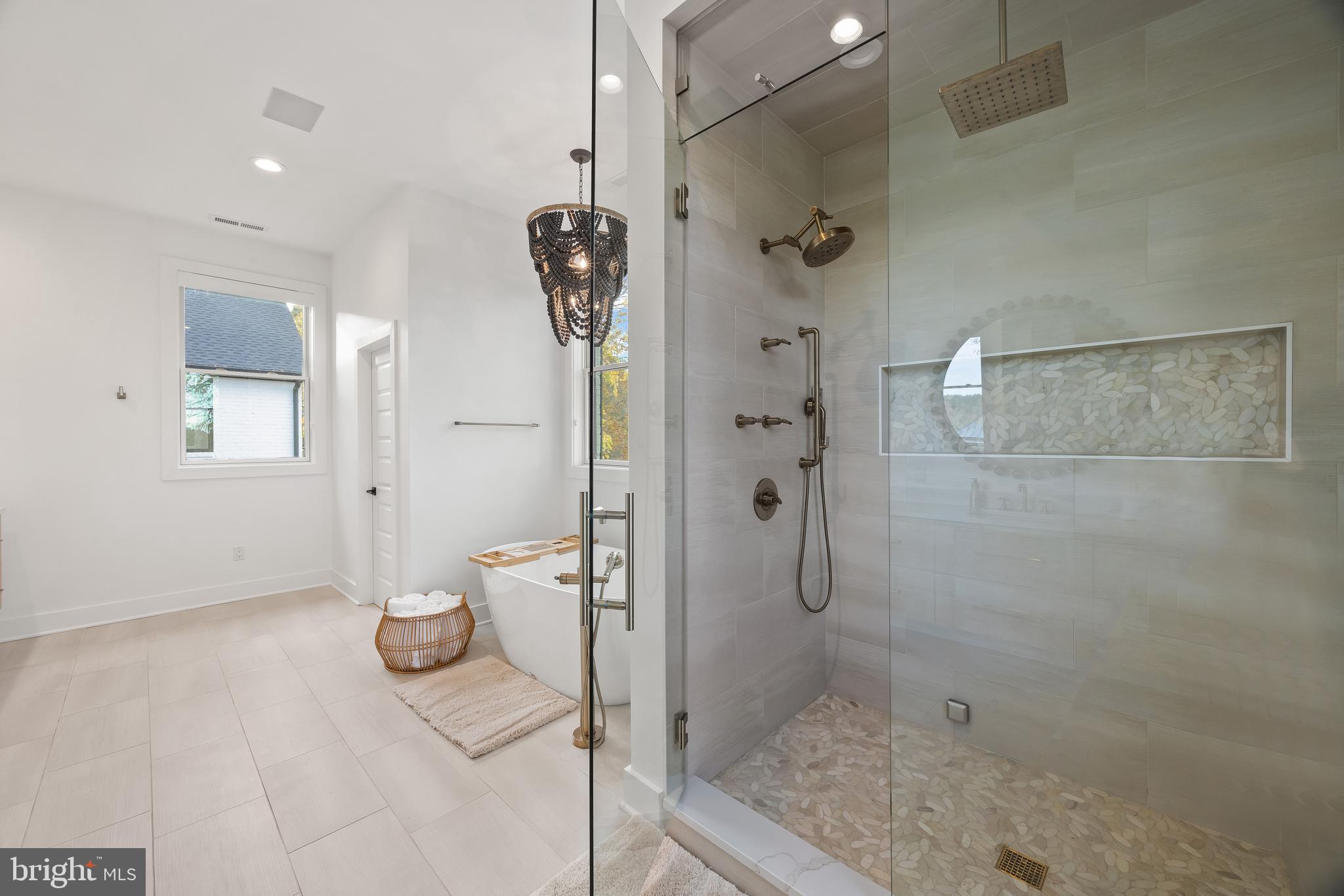 9170 HUNTING CREEK LANE