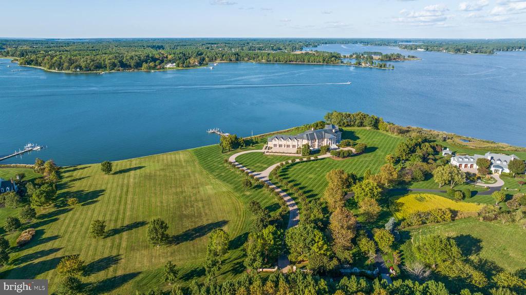 WATERFRONT LAND FOR SALE IN OXFORD, MD | MORGANS POINT DRIVE