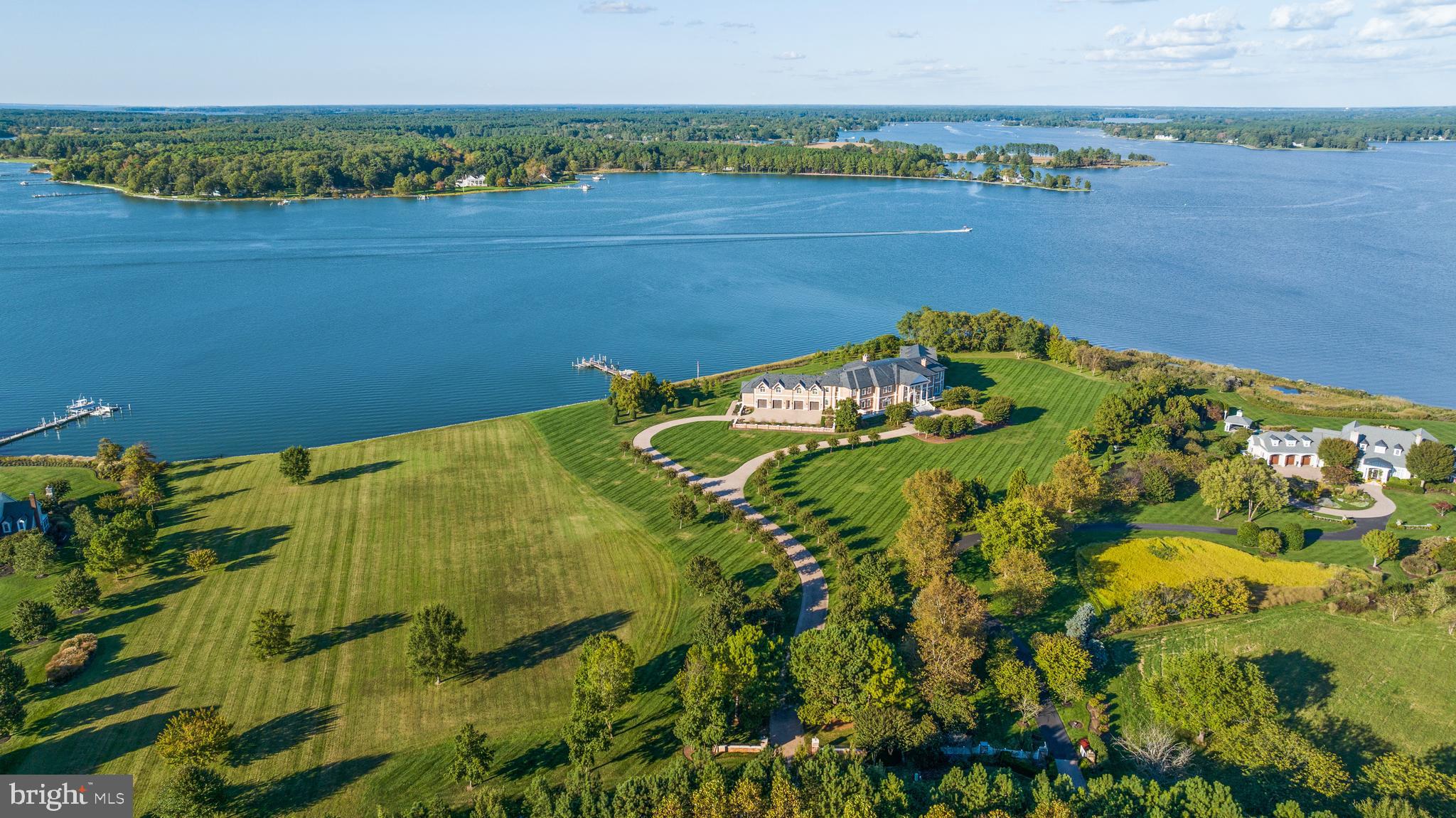 WATERFRONT LAND FOR SALE IN OXFORD, MD | MORGANS POINT DRIVE