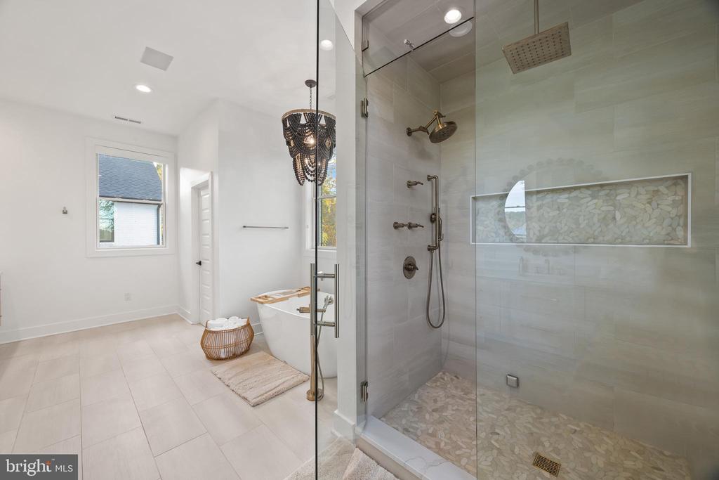 EASTON - EASTERN SHORE ESTATE | 9170 HUNTING CREEK LANE