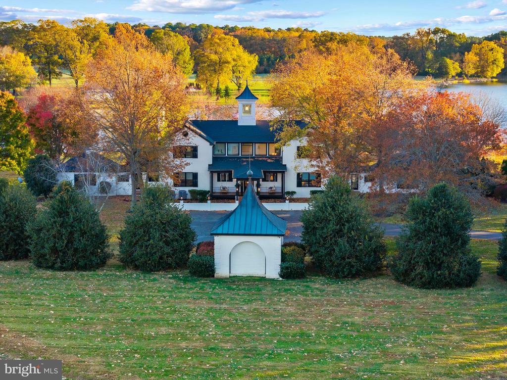 EASTON - EASTERN SHORE ESTATE | 9170 HUNTING CREEK LANE