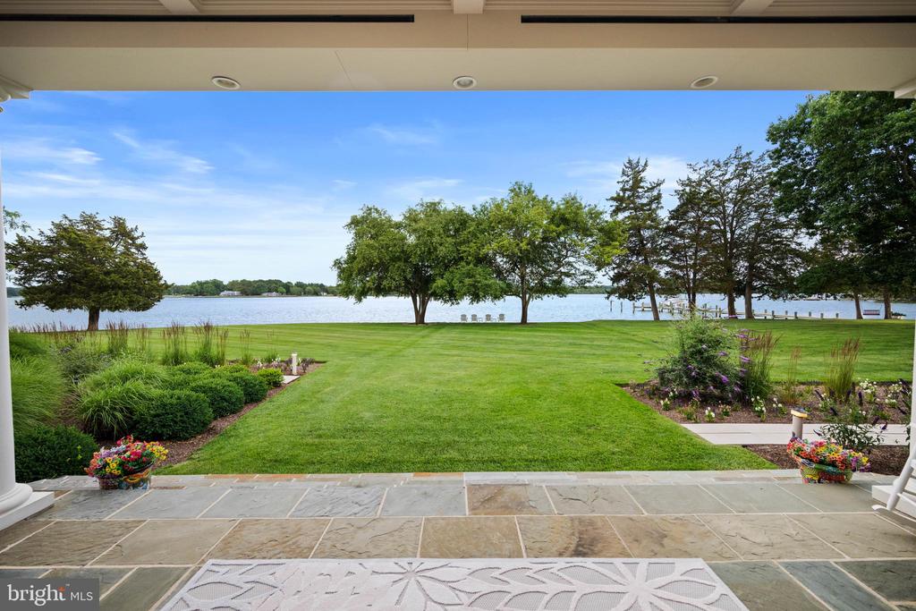 6920 TRAVELERS REST CIRCLE
