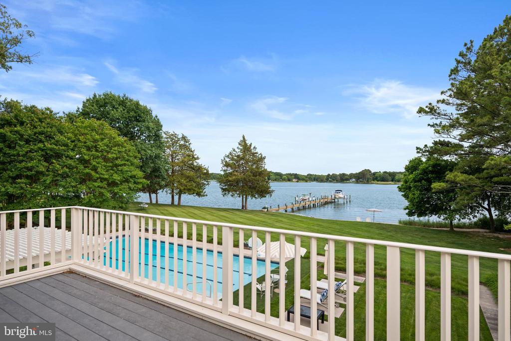 6920 TRAVELERS REST CIRCLE