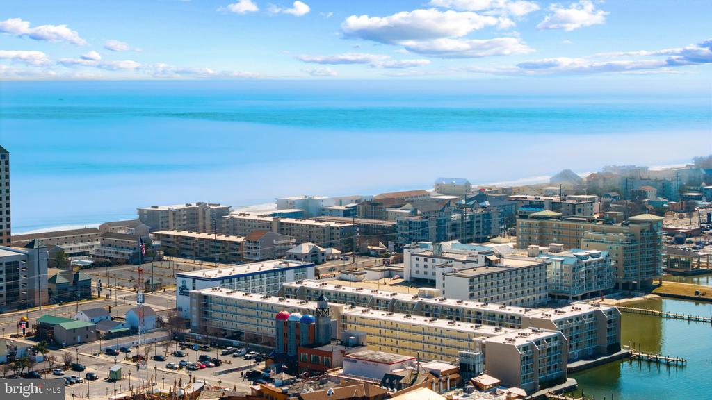 OCEAN CITY WATERFRONT CONDO | 4711 COASTAL HIGHWAY 436