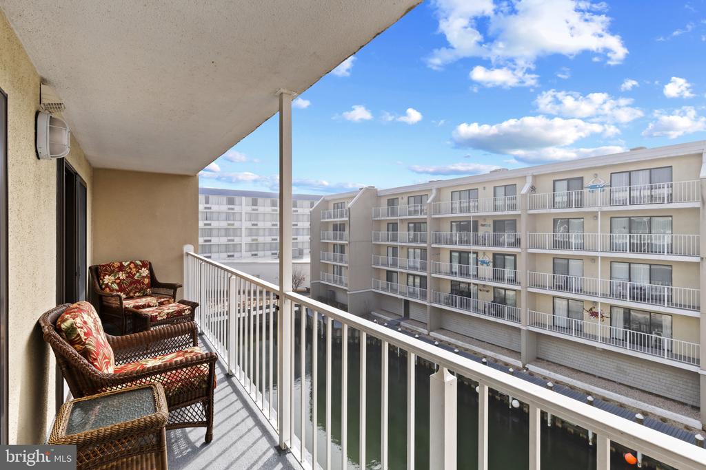 OCEAN CITY WATERFRONT CONDO | 4711 COASTAL HIGHWAY 436