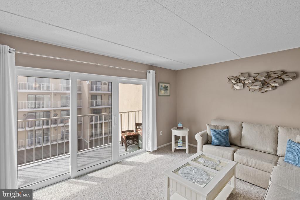 OCEAN CITY WATERFRONT CONDO | 4711 COASTAL HIGHWAY 436