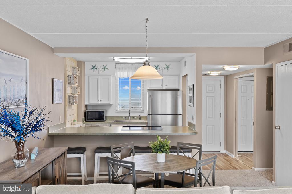OCEAN CITY WATERFRONT CONDO | 4711 COASTAL HIGHWAY 436