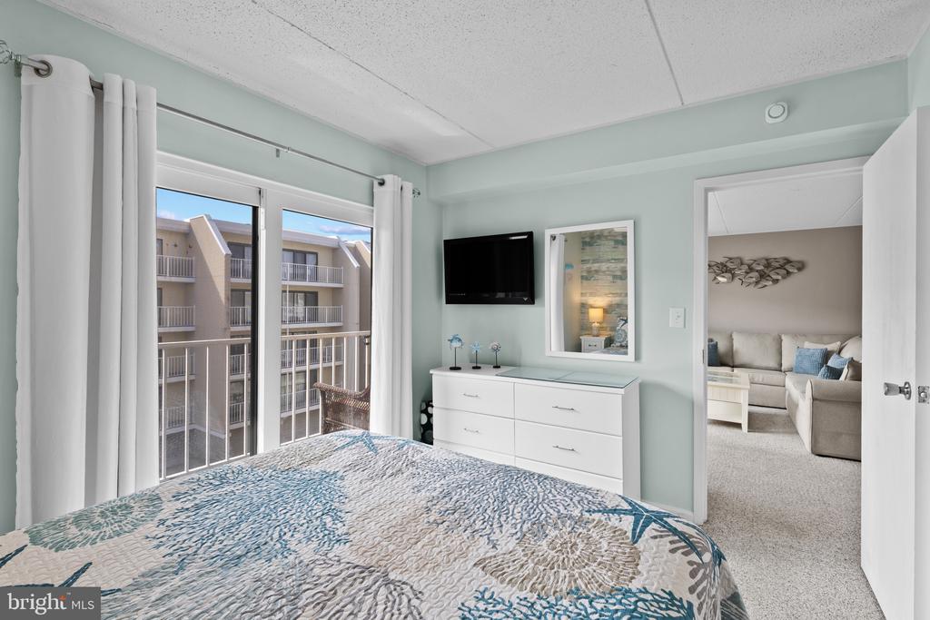 OCEAN CITY WATERFRONT CONDO | 4711 COASTAL HIGHWAY 436