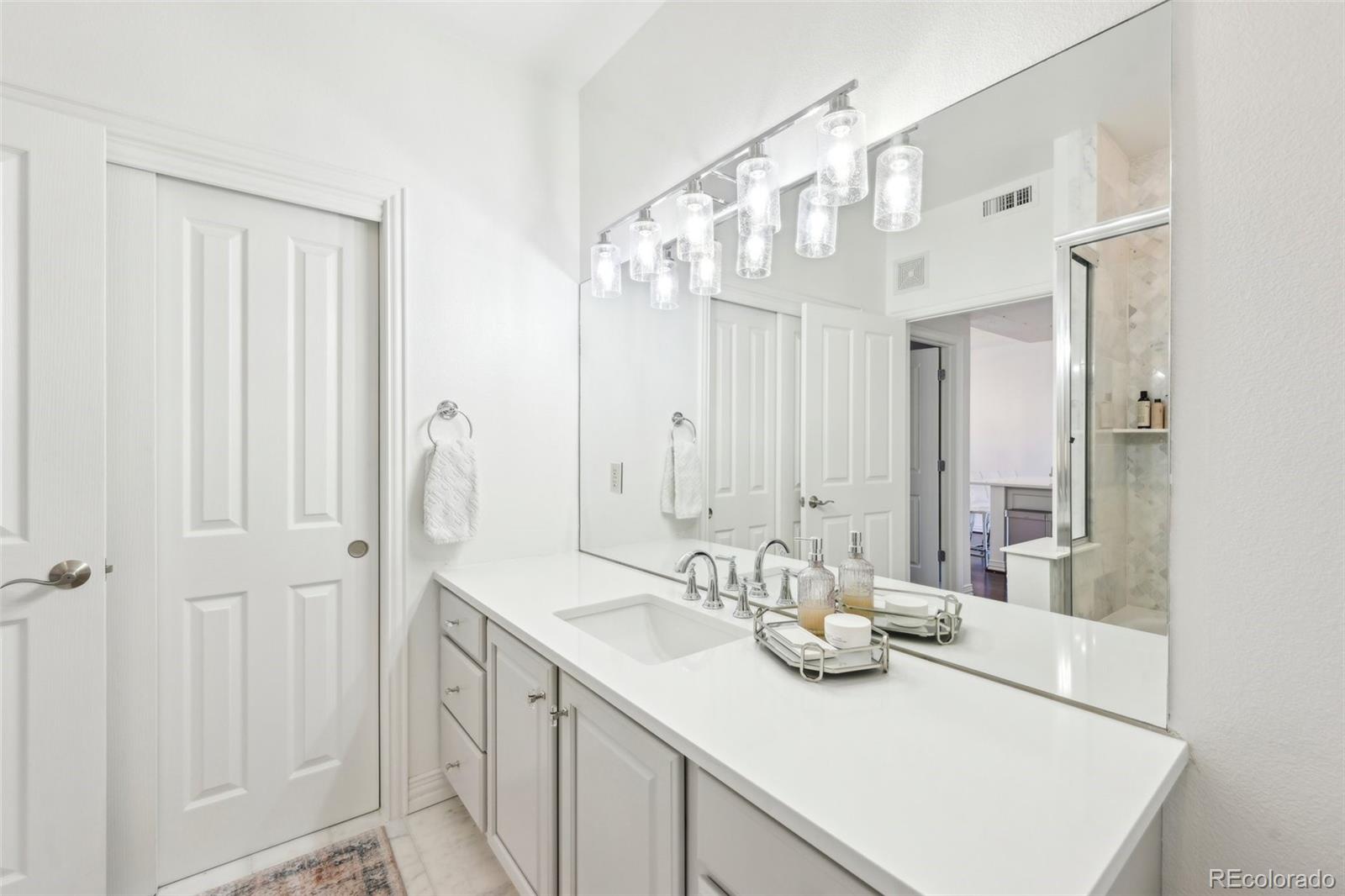 2700 E Cherry Creek South Drive Unit: 216