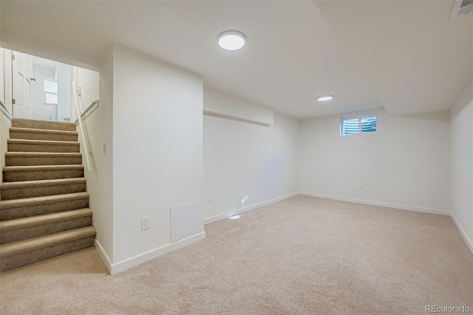 17400 E Brunswick Place