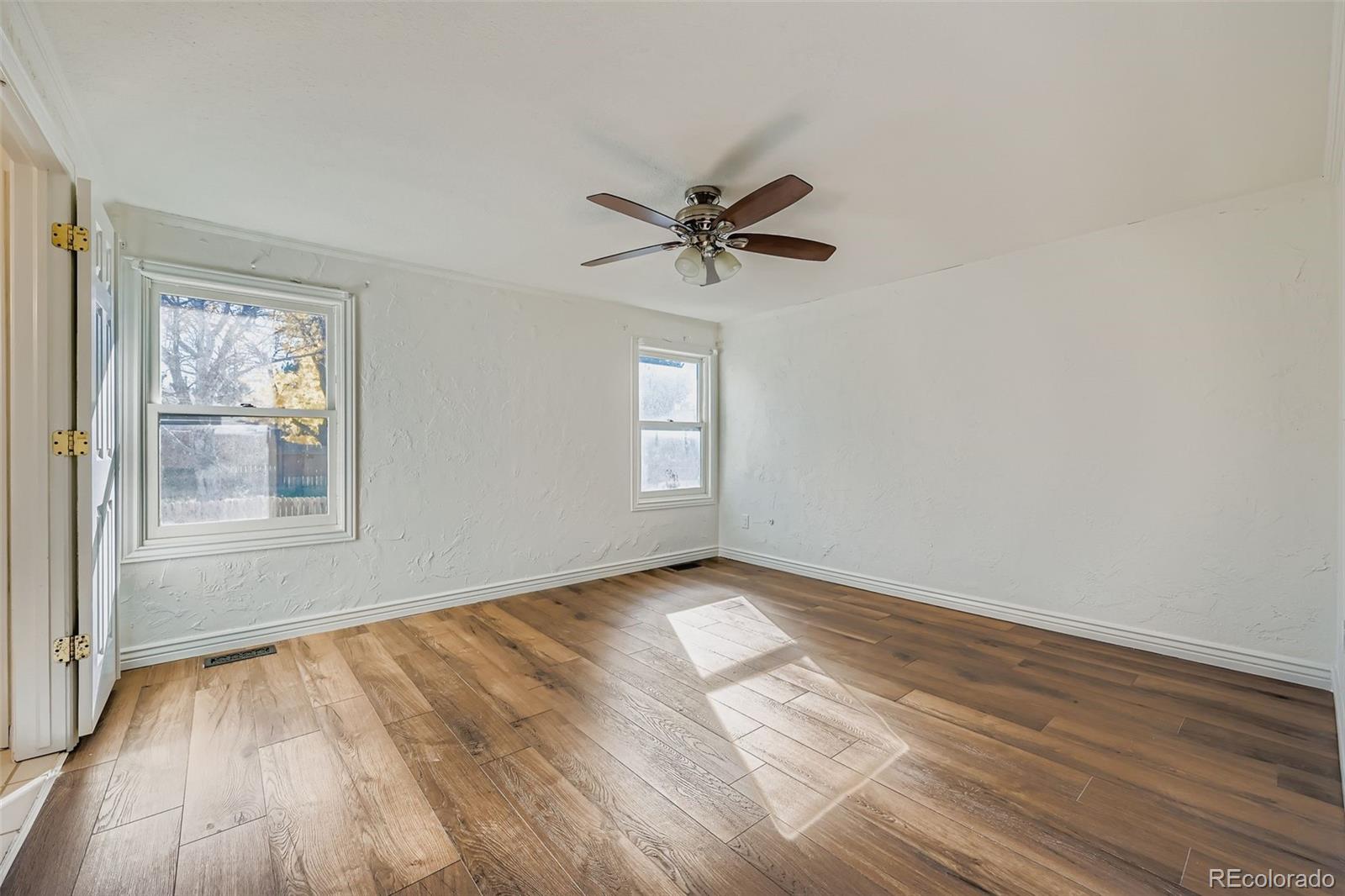 17400 E Brunswick Place