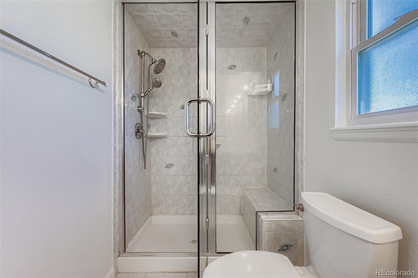 17400 E Brunswick Place