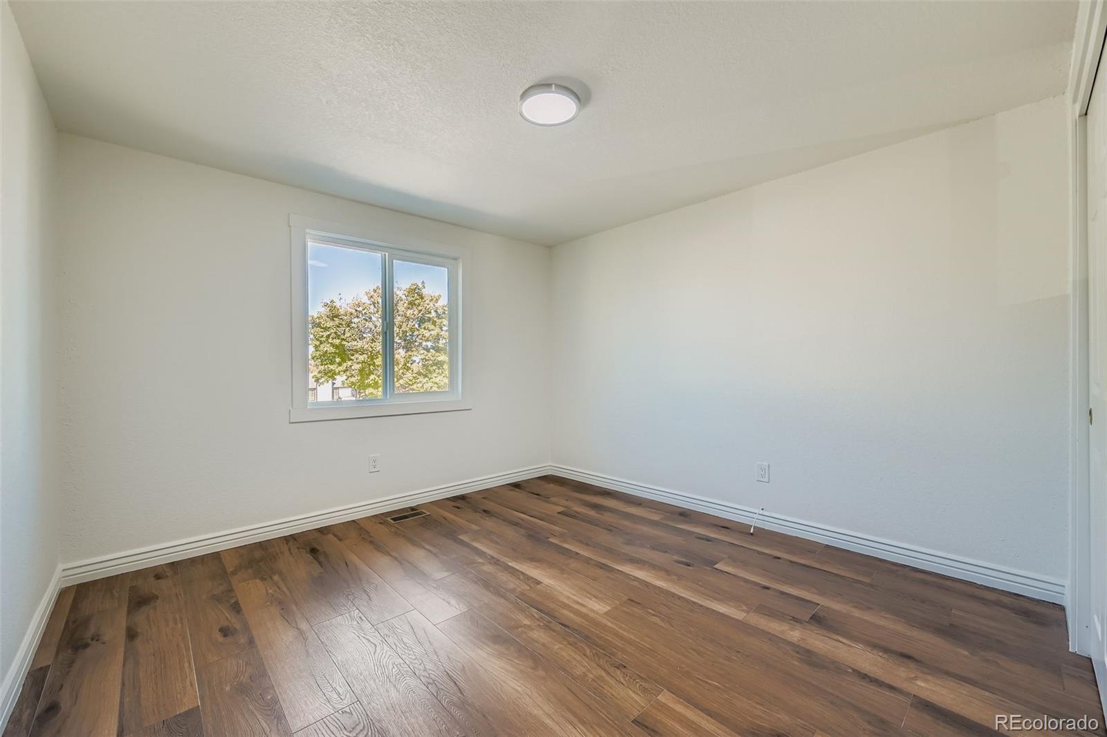 17400 E Brunswick Place