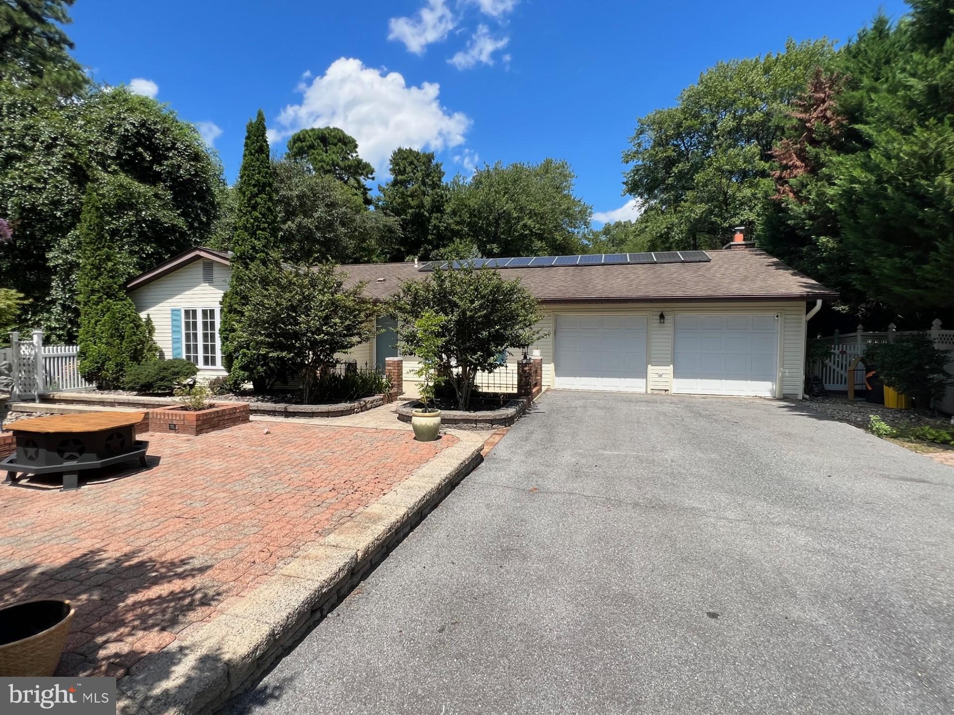 8124 Silo Ct