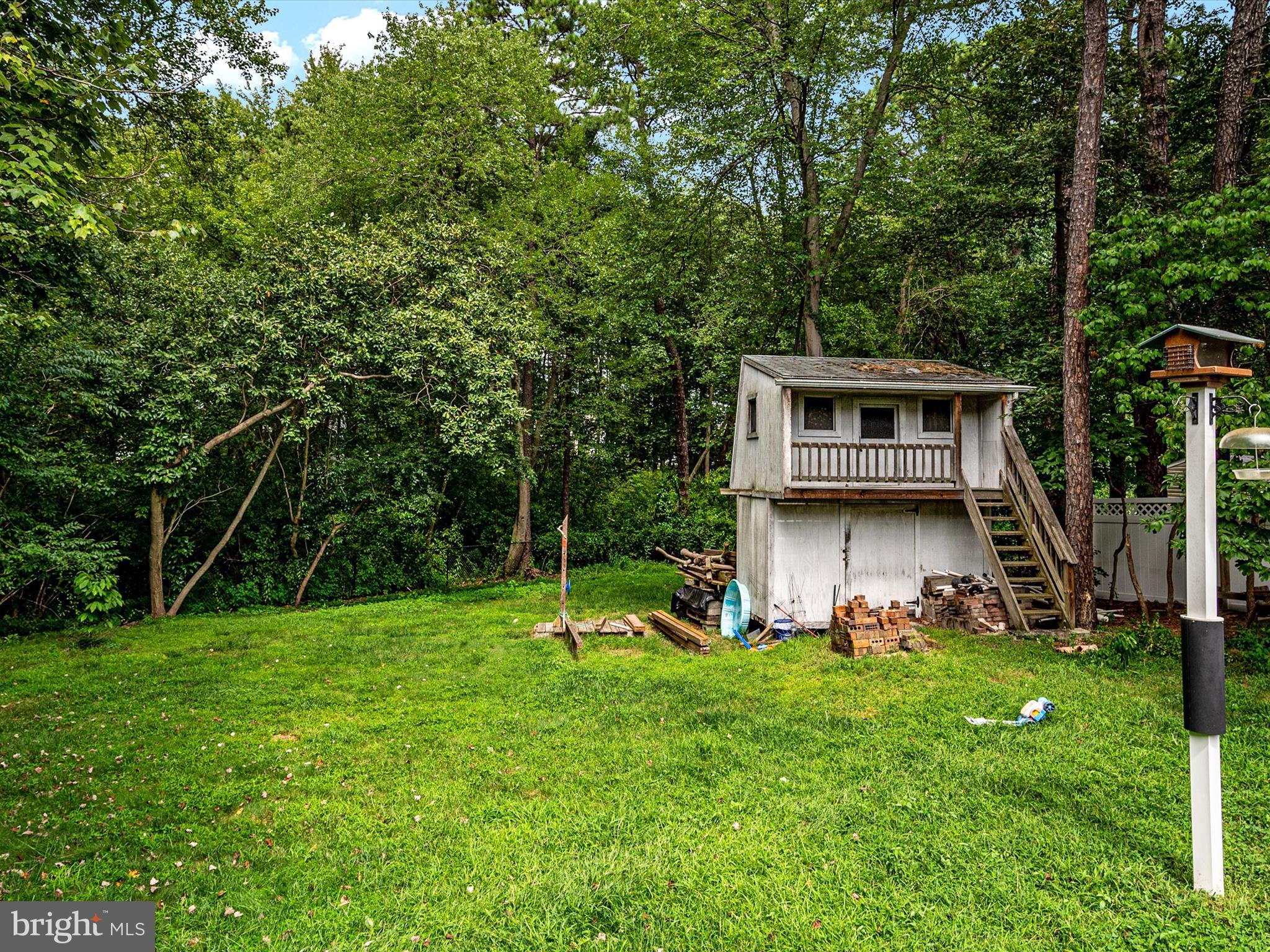8124 Silo Ct
