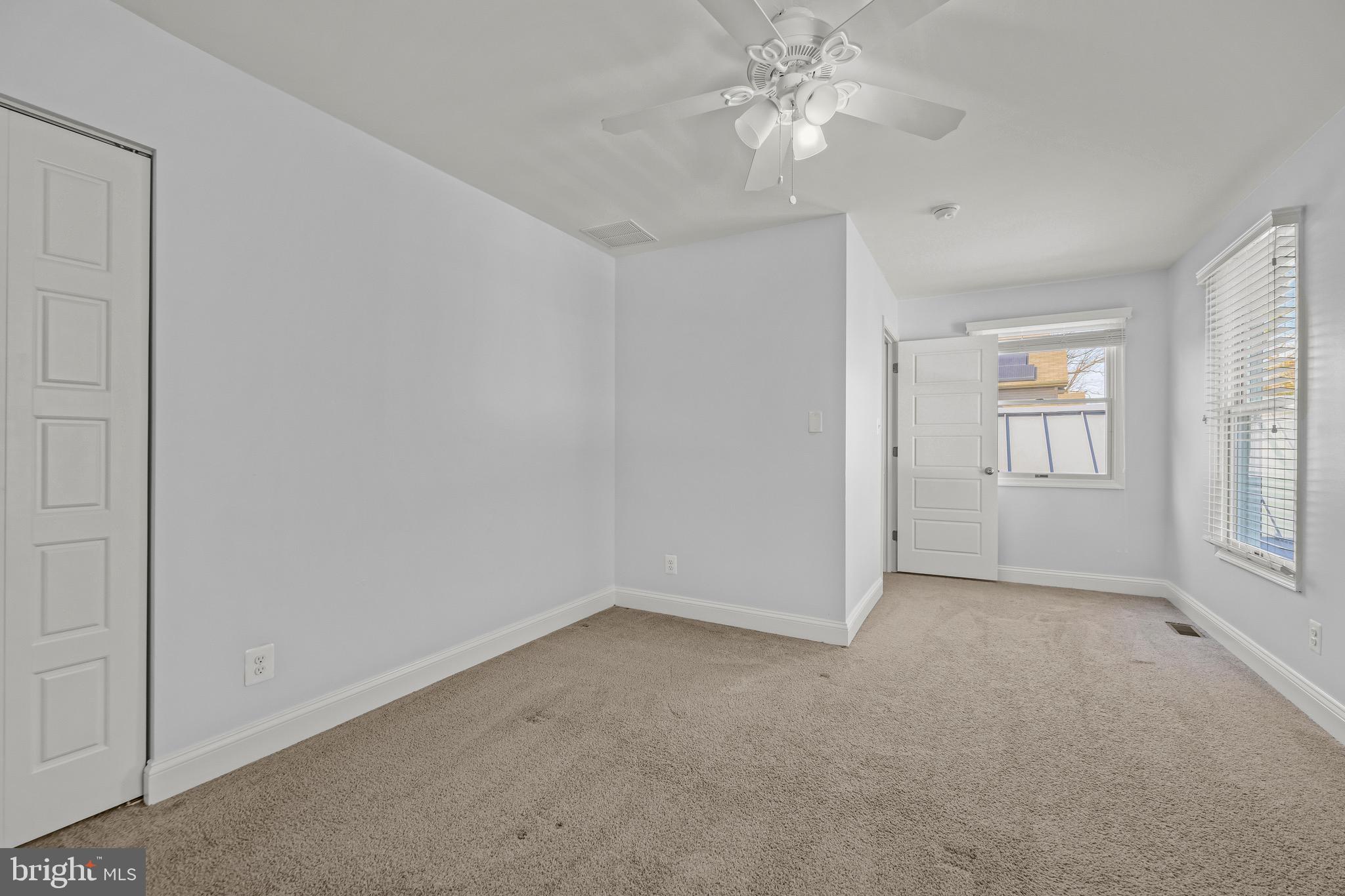 585 Donaldson Ave