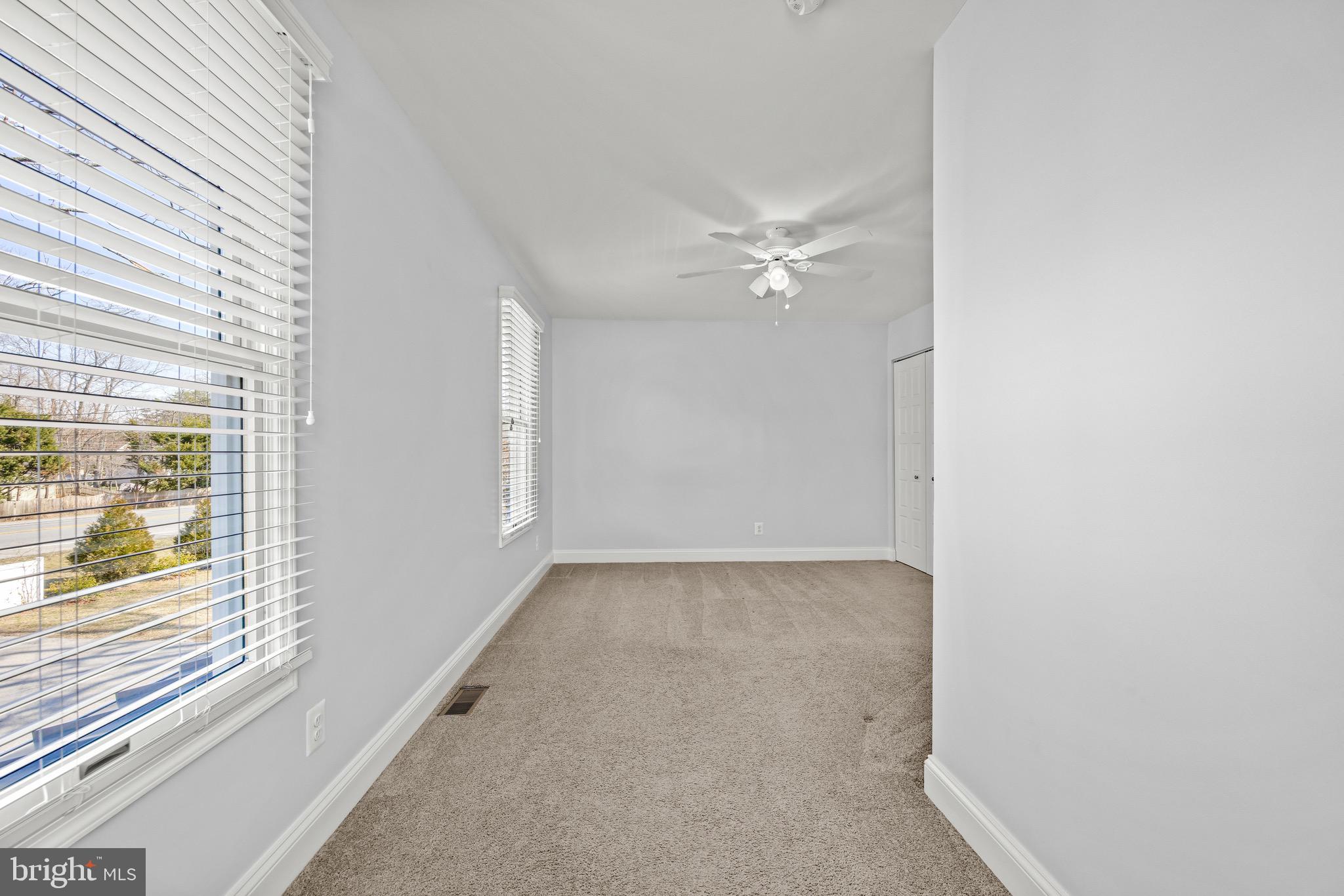 585 Donaldson Ave