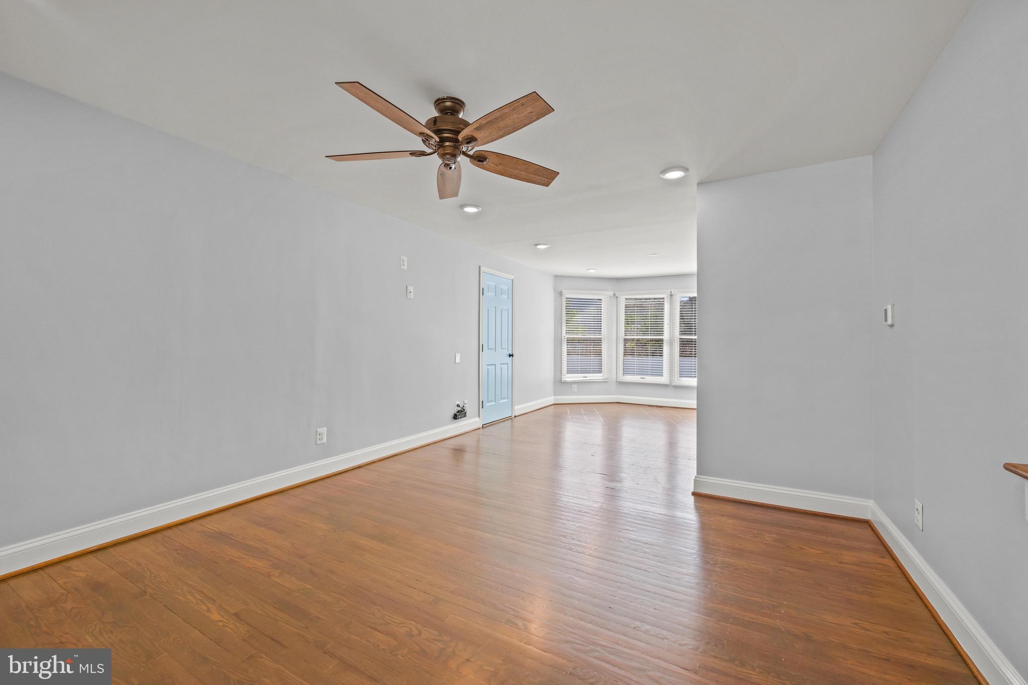 585 Donaldson Ave