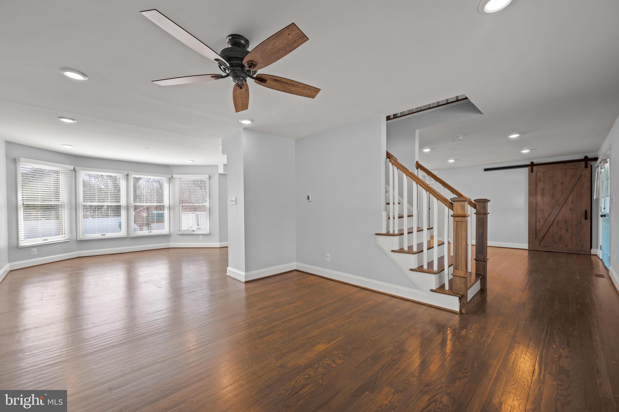 585 Donaldson Ave