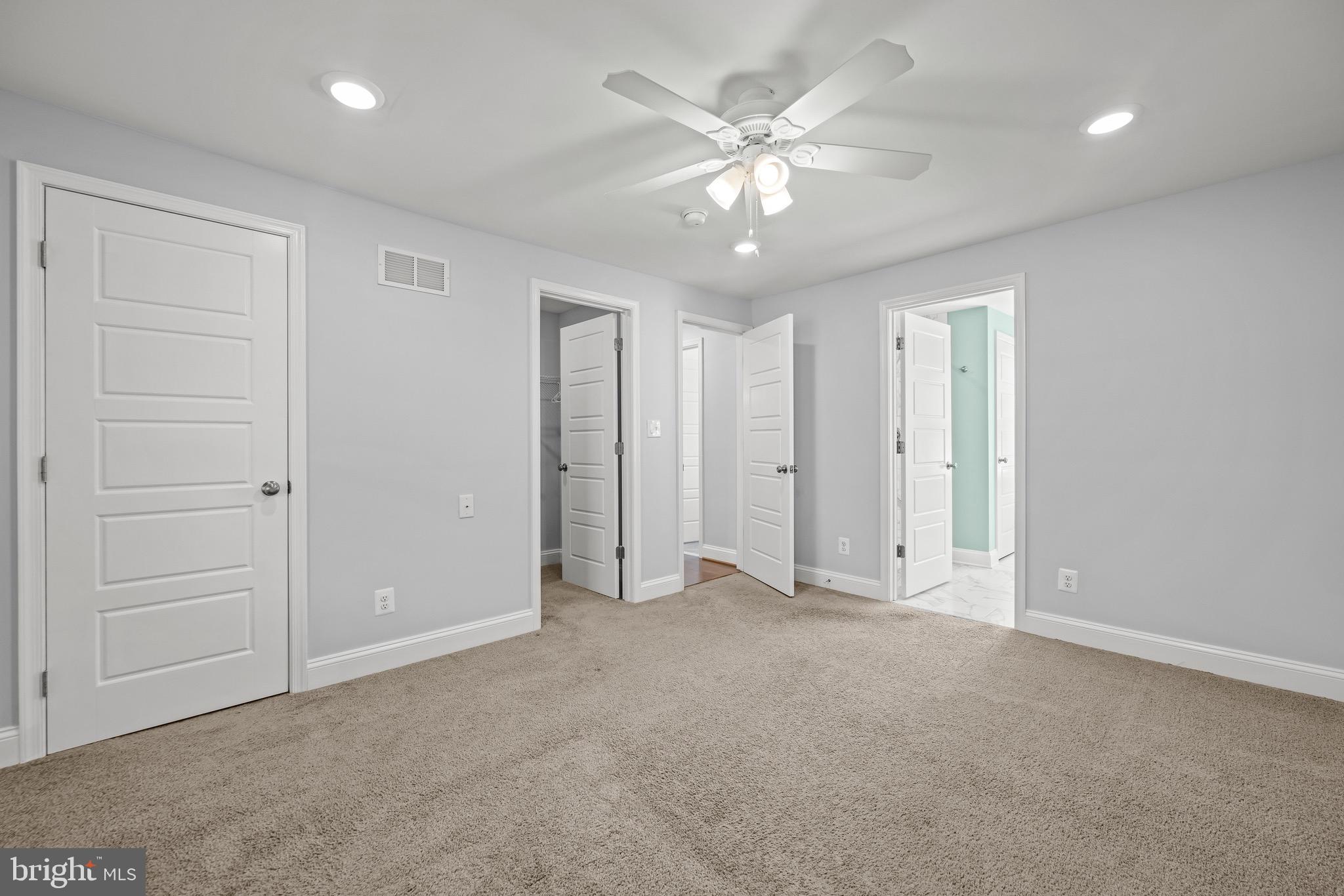 585 Donaldson Ave