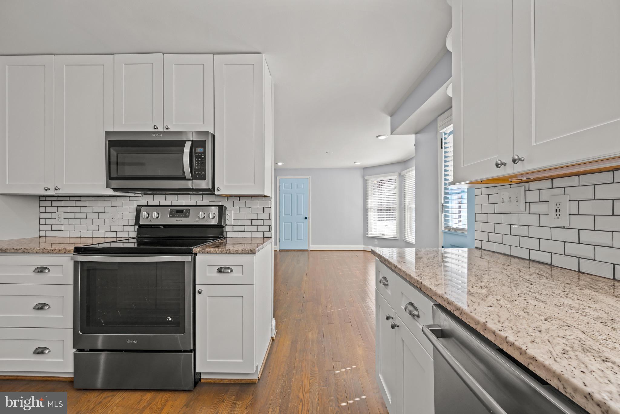 585 Donaldson Ave