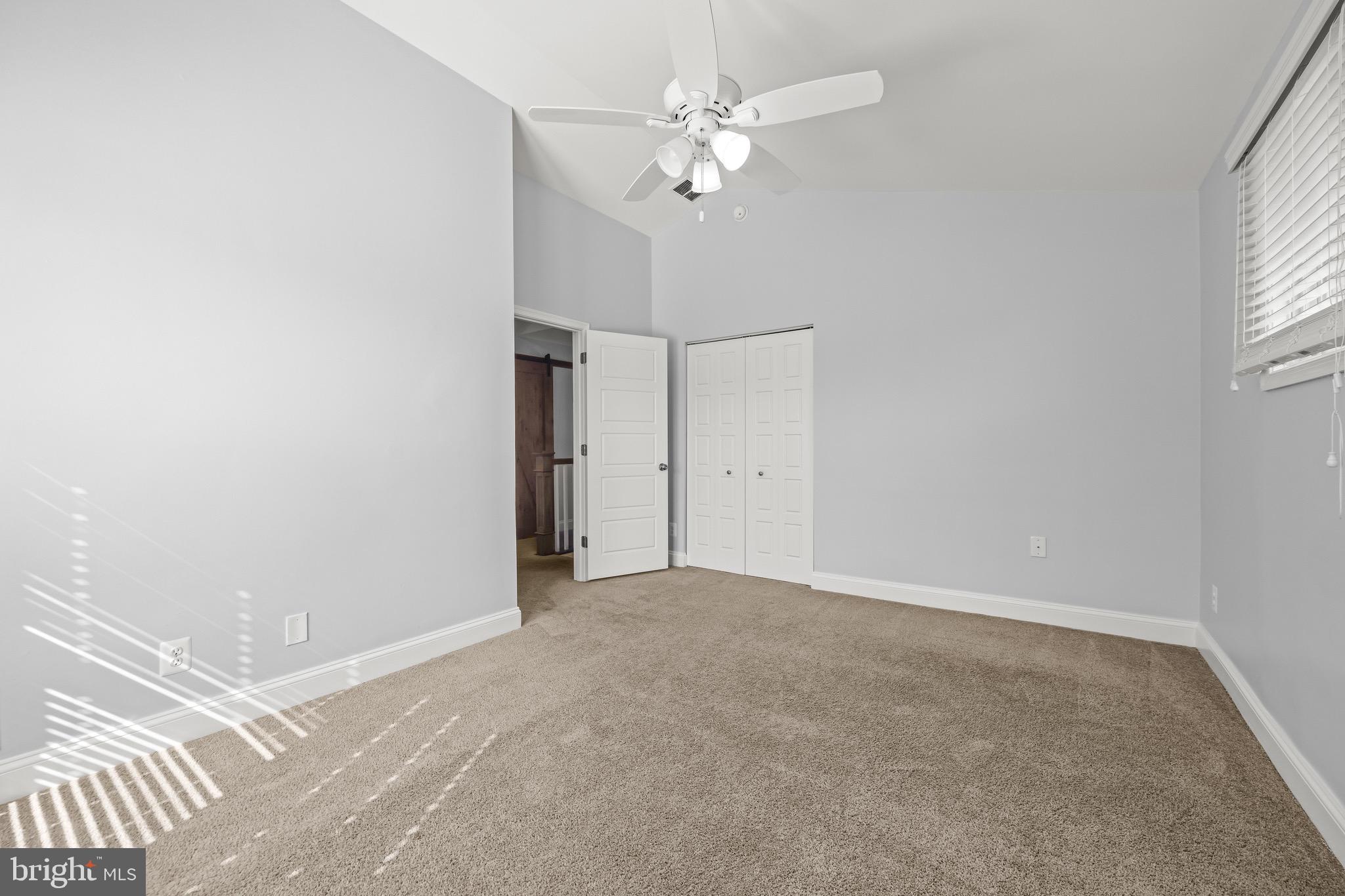 585 Donaldson Ave