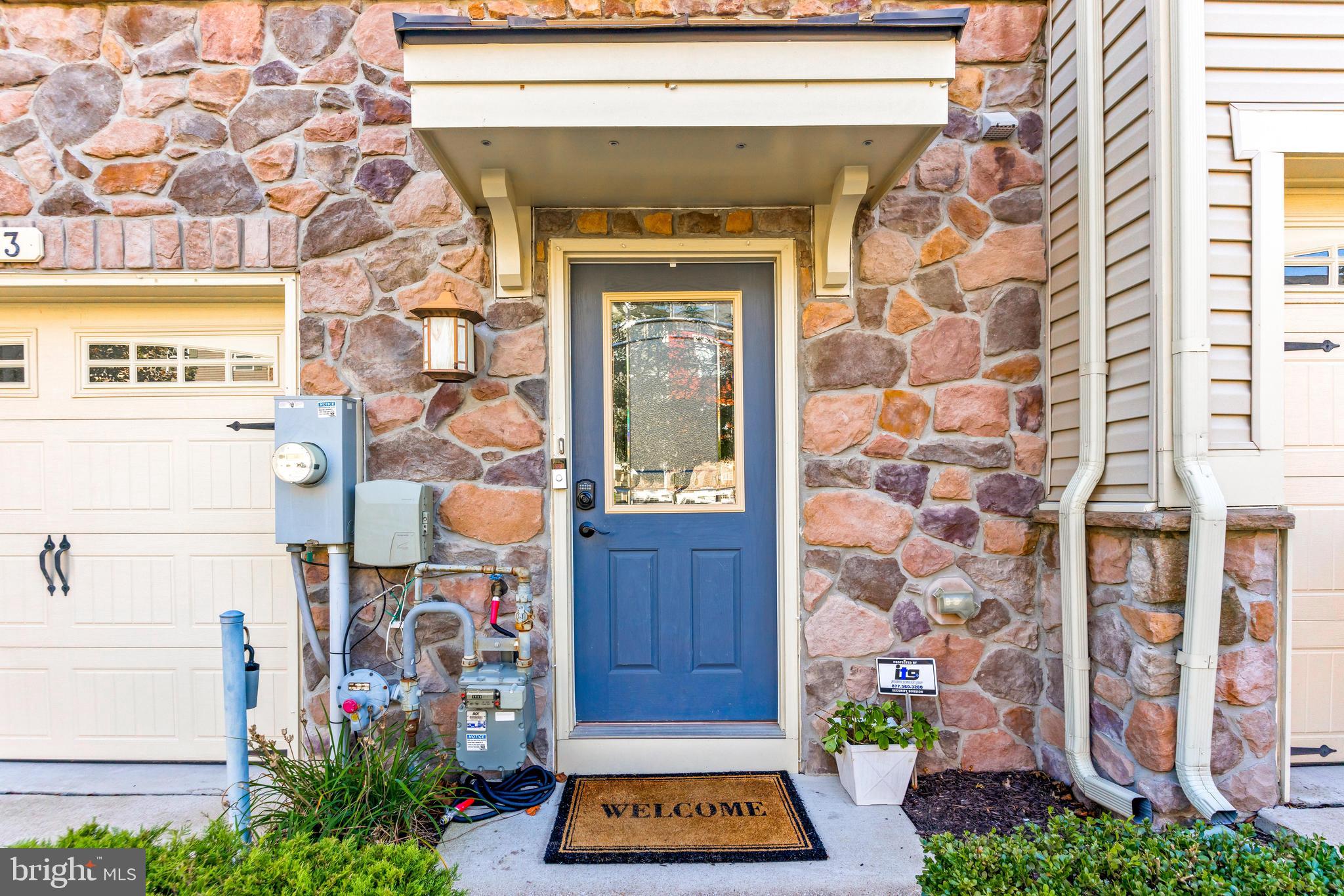 723 APPLE ORCHARD DRIVE