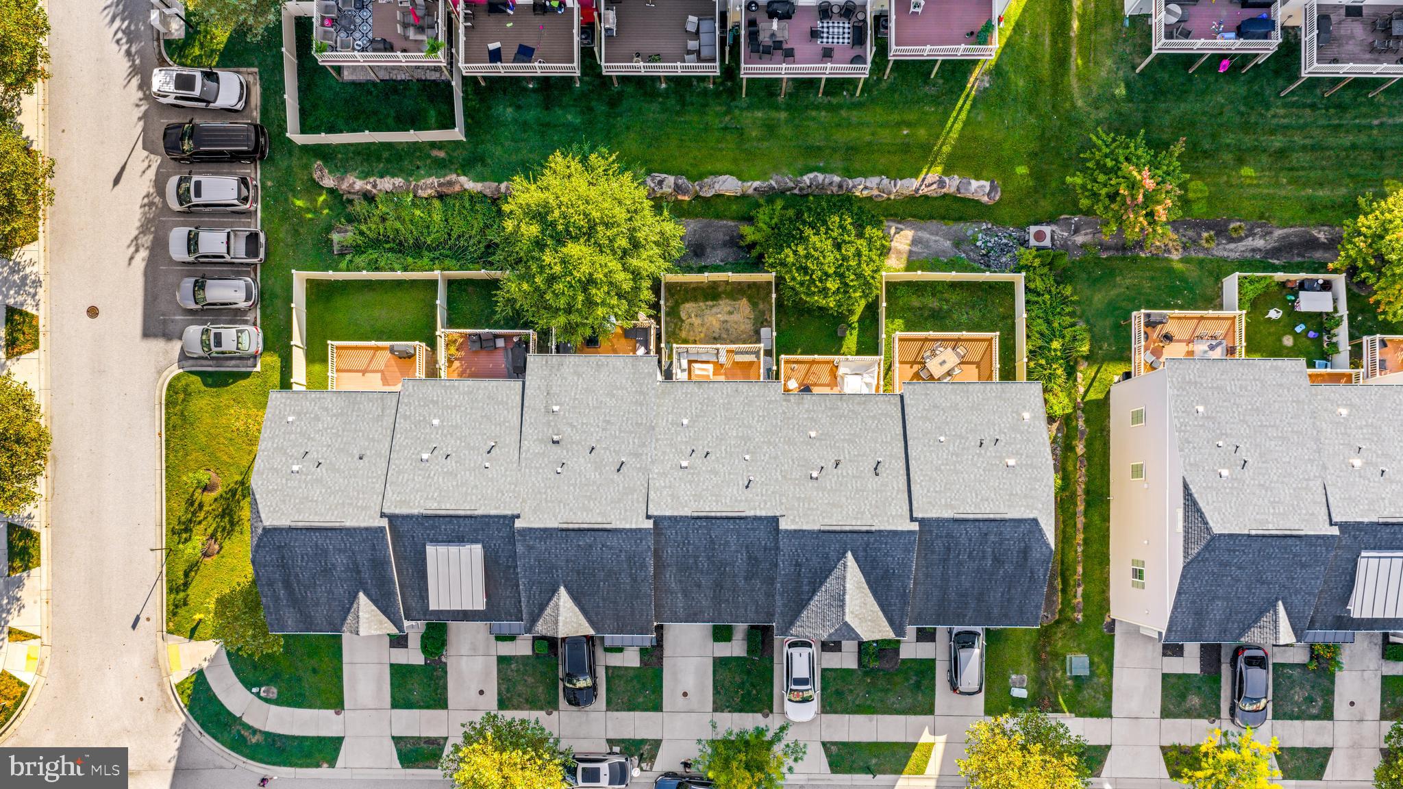 723 APPLE ORCHARD DRIVE