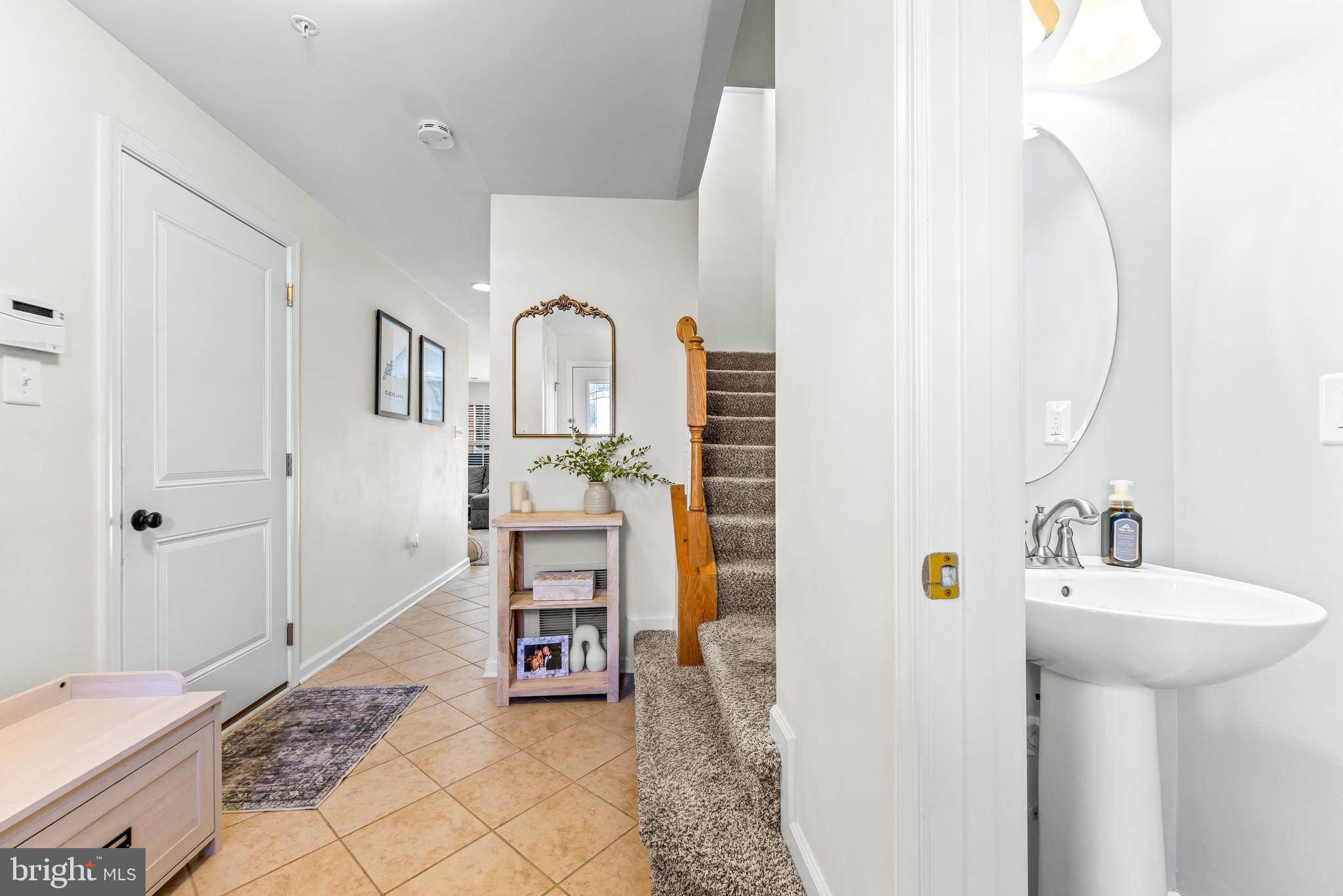 723 APPLE ORCHARD DRIVE