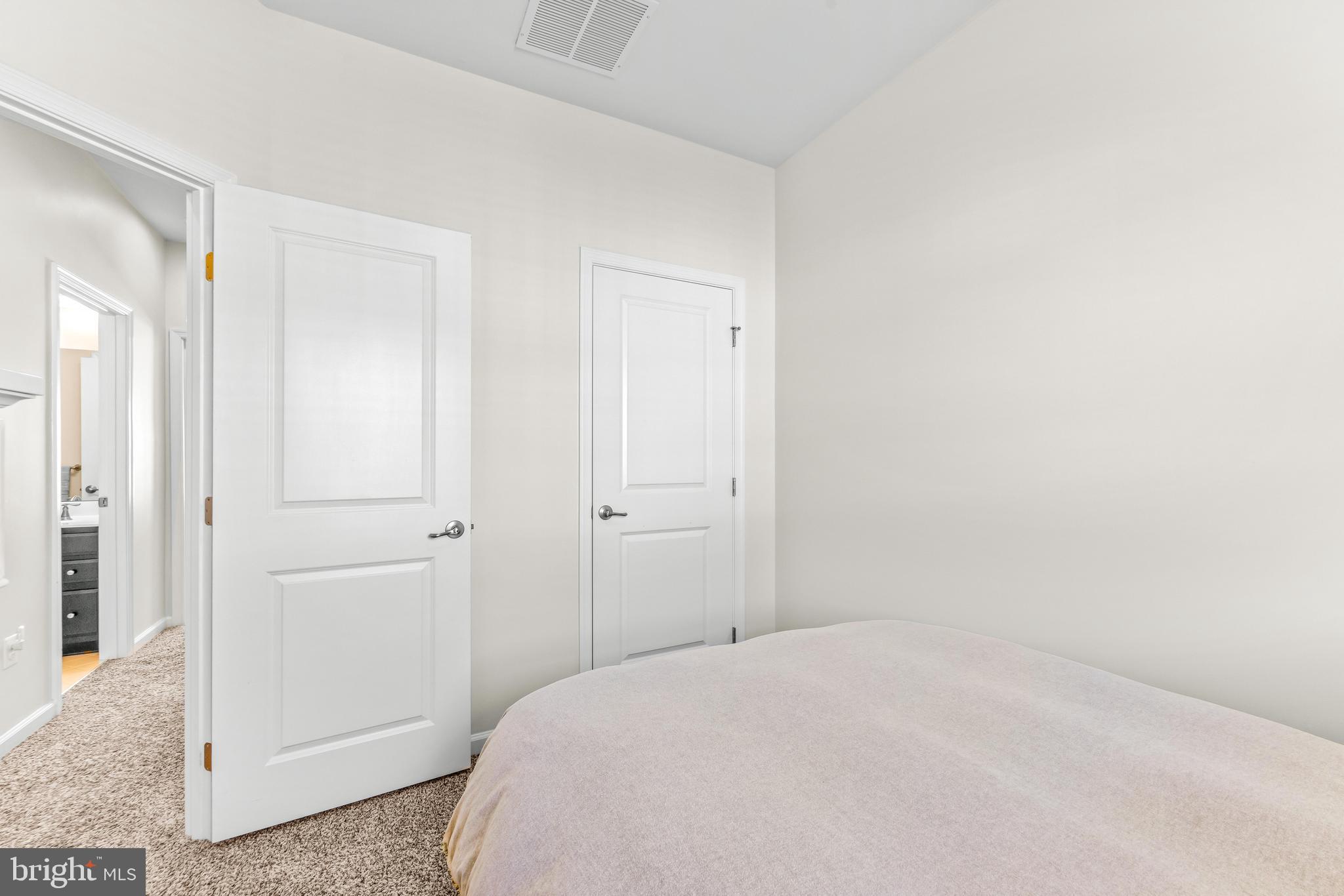 723 APPLE ORCHARD DRIVE